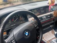 Gebraucht BMW 525 Comfort Edition 218 PS (160 kW) 2013 Violet Limousine