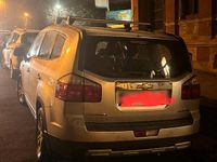 Gebraucht Chevrolet Orlando 163 PS (119 kW) 2012 Silber Van / Kleinbus
