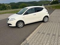 Second-hand Lancia Ypsilon 85 CP (62 kW) 2012 Alb Hatchback