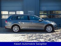 Gebraucht VW Golf VII Comfortline 150 PS (110 kW) 2020 Grau Kombi
