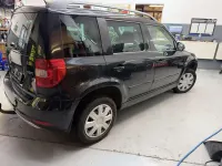 Gebraucht Skoda Yeti Ambition 122 PS (89 kW) 2014 Schwarz SUV