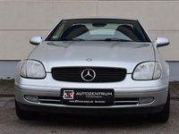 Gebraucht Mercedes SLK230 193 PS (141 kW) 1998 Silber Cabrio