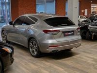 Gebraucht Maserati Levante 349 PS (256 kW) 2022 Silber SUV