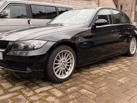 Gebraucht BMW 320 170 PS (125 kW) 2008 Schwarz Limousine