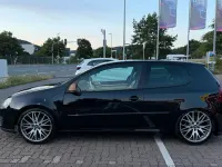 Gebraucht VW Golf V 105 PS (77 kW) 2005 Schwarz Kleinwagen