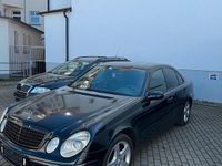 Gebraucht Mercedes E220 150 PS (110 kW) 2003 Schwarz Limousine