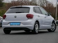Używany VW Polo Highline 95 KM (69 kW) 2018 Srebrny Hatchback