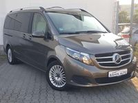 Gebraucht Mercedes V220 163 PS (119 kW) 2018 Braun Van / Kleinbus