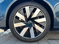 Gebraucht Volvo V90 Plus 455 PS (334 kW) 2024 Blau Kombi