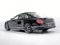 Gebraucht Bentley Flying Spur 416 PS (305 kW) 2024 Grün Limousine