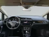 Gebraucht VW Touran Highline 150 PS (110 kW) 2018 Weiß Van / Kleinbus