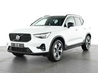 Gebraucht Volvo XC40 Plus 163 PS (119 kW) 2025 Crystal white pearl SUV