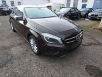 Gebraucht Mercedes A180 Style 109 PS (80 kW) 2014 Orientbraun  metalliclack Kleinwagen