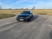 Gebraucht Mercedes E220 194 PS (142 kW) 2021 Schwarz Kombi