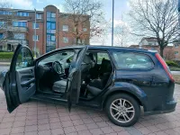 Gebraucht Ford Focus 100 PS (73 kW) 2007 Schwarz Kombi