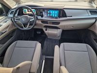 Second-hand VW Multivan Life 150 CP (110 kW) 2024 Argintiu Monovolum
