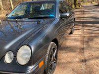 Gebraucht Mercedes E320 224 PS (164 kW) 2001 Grau Limousine