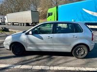 Gebraucht VW Polo 75 PS (55 kW) 2003 Silber Kleinwagen