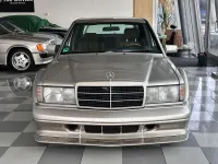Gebraucht Mercedes 190 160 PS (117 kW) 1990 Gold Limousine