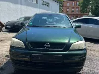 Gebraucht Opel Astra 101 PS (74 kW) 2003 Grün Limousine