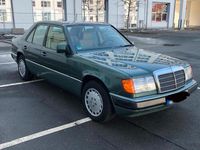 Brugt Mercedes E280 193 HK (141 kW) 1993 Grøn Sedan