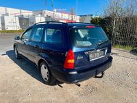 Gebraucht Ford Focus 100 PS (73 kW) 2003 Kombi