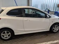 Occasion Mazda 2 Dynamic 86 ch (63 kW) 2009 Blanc Citadine