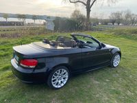 Gebraucht BMW 120 Cabriolet 177 PS (130 kW) 2010 Schwarz Cabrio
