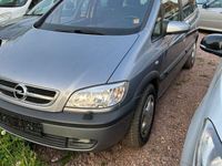 gebraucht Opel Zafira 2.2 Executive