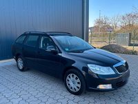 Gebraucht Skoda Octavia 105 PS (77 kW) 2010 Schwarz Kombi