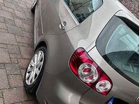 Gebraucht VW Golf Plus Cross Highline 122 PS (89 kW) 2009 Gold Van / Kleinbus