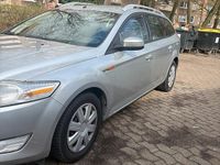 Gebraucht Ford Mondeo 140 PS (102 kW) 2008 Silber Kombi