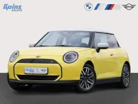 Gebraucht Mini Cooper SE Classic 160 kW (218 PS) 2025 Sunny side yellow Kleinwagen