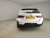 Gebraucht BMW 330e M Sport 292 PS (214 kW) 2026 Weiß Kombi