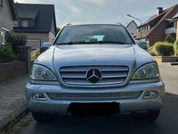 Gebraucht Mercedes ML350 245 PS (180 kW) 2004 Silber SUV