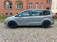 Gebraucht VW Sharan 140 PS (102 kW) 2011 Grau Van / Kleinbus