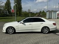 Gebraucht Mercedes E350 Avantgarde 265 PS (194 kW) 2011 Weiß Limousine