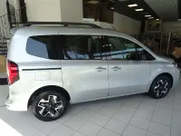 Neu Nissan Townstar N-Connecta 131 PS (96 kW) 2026 Highland grey Kombi