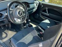 Usado Mini ONE 90 HP (66 kW) 2005 Preto Citadino