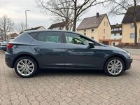 Gebraucht Seat Leon XCELLENCE 150 PS (110 kW) 2019 Grau Limousine