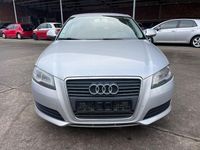 Gebraucht Audi A3 Attraction 140 PS (102 kW) 2010 Silber Kleinwagen
