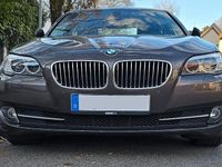 Gebraucht BMW 520 184 PS (135 kW) 2012 Braun Limousine