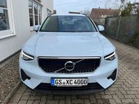 Gebraucht Volvo XC40 163 PS (119 kW) 2026 Blau SUV