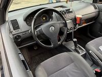 Gebraucht VW Polo 65 PS (47 kW) 2006 Schwarz Kleinwagen