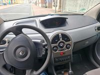 Gebraucht Renault Modus 75 PS (55 kW) 2007 Schwarz Van / Kleinbus