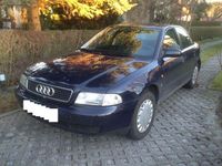 Gebraucht Audi A4 125 PS (91 kW) 1997 Blau metallic Limousine