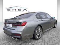 gebraucht BMW M760 760xDrive *SkyLounge*Drivers Pack*B&W*Night Vi