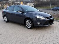 Gebraucht Ford Focus Titanium 150 PS (110 kW) 2011 Blau Limousine