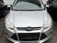 Gebraucht Ford Focus 116 PS (85 kW) 2011 Grau Limousine