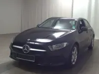 Gebraucht Mercedes A180 116 PS (85 kW) 2022 Schwarz Limousine